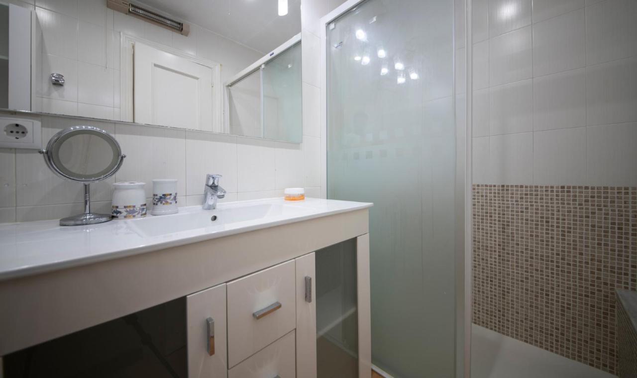 Tarracohomes, Th156 Casa Roser Familiar Y Con Piscina Compartida Tarragona Ngoại thất bức ảnh
